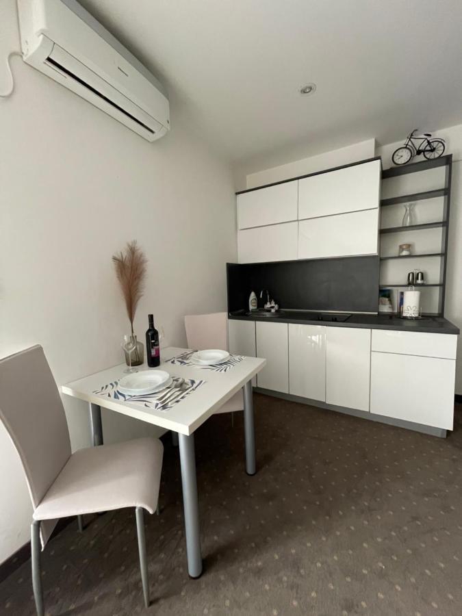 Apartments & Rooms Villa Zaad Mostar Bagian luar foto