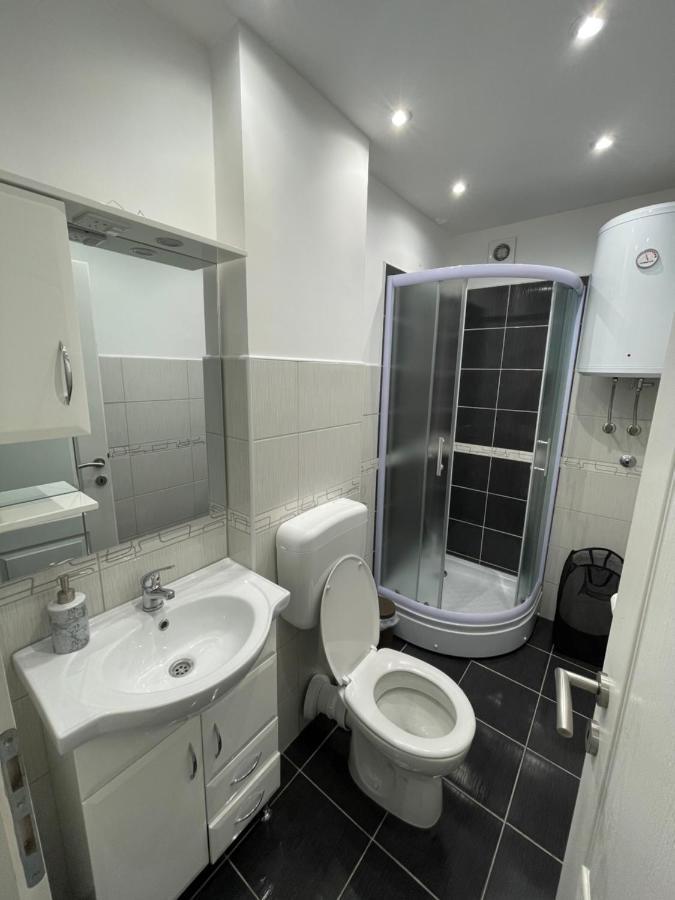 Apartments & Rooms Villa Zaad Mostar Bagian luar foto