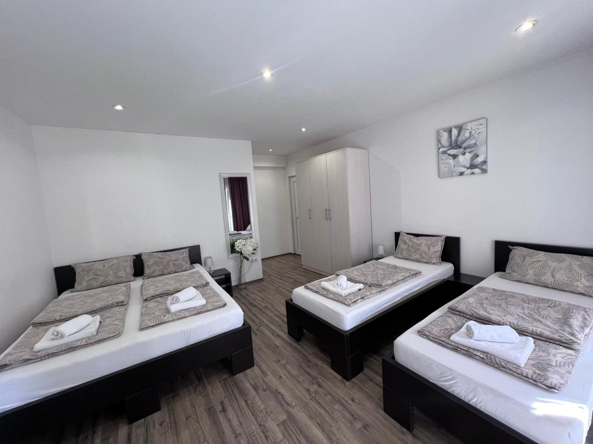 Apartments & Rooms Villa Zaad Mostar Bagian luar foto